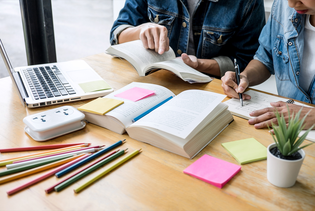 ¿APRENDIZAJE PRESENCIAL, ONLINE, HÍBRIDO … ?